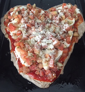 Kitchen Mania Monday: Celebrate American Heart Month with Whole Grain Bruschetta Pizza