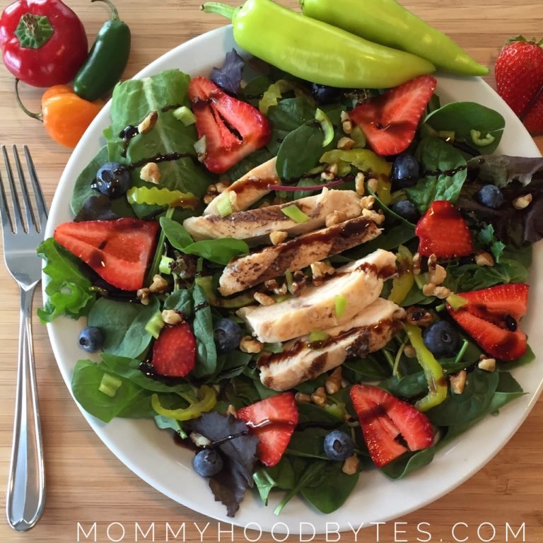 Slimming Salad in Under 5 Minutes!