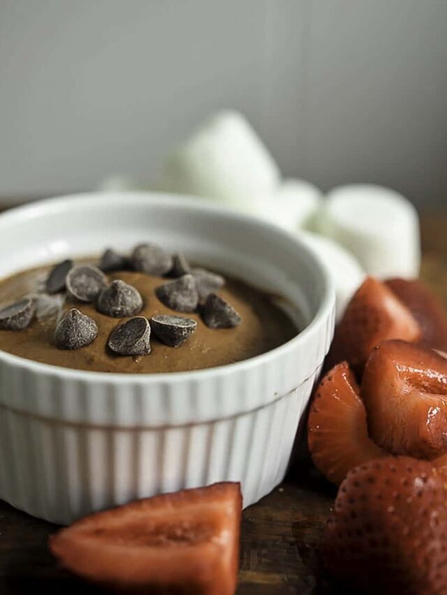 Healthy & Delicious Low-Calorie Brownie Dip