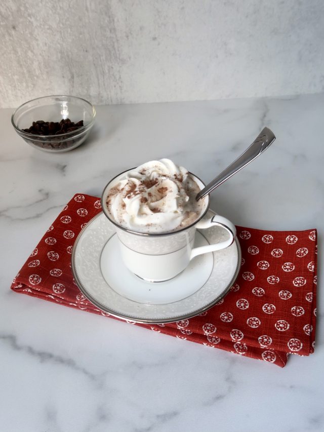 3 Ingredient Keto Hot Chocolate Recipe
