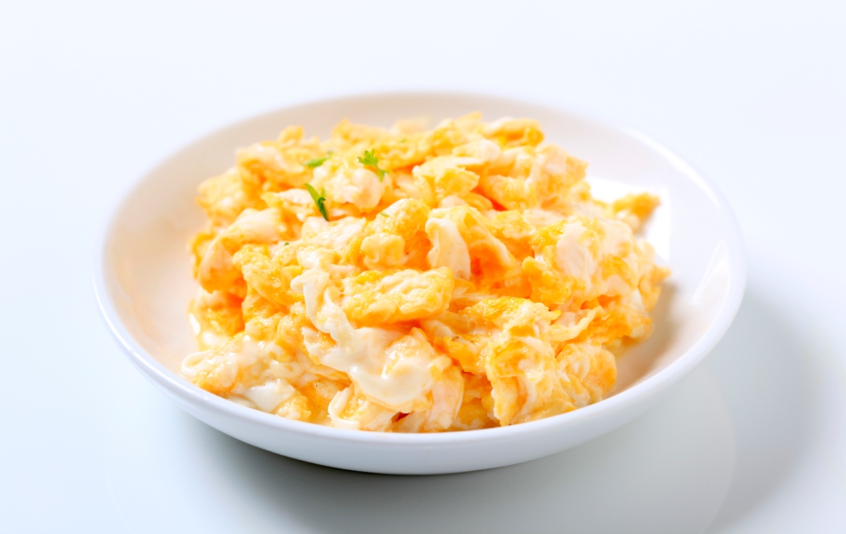 white bowl filled with scrambled eggs