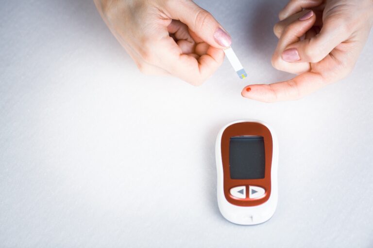 Testing blood glucose with a blood sugar meter