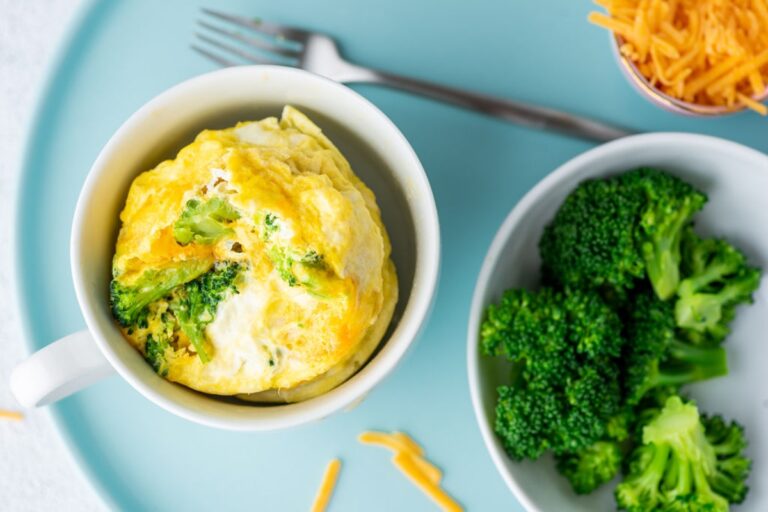 Veggie Microwave Omelet