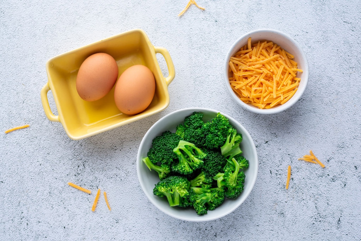 Ingredients for easy egg omelet