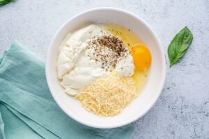 Filling ingredients for Keto Vegetarian Lasagna in bowl