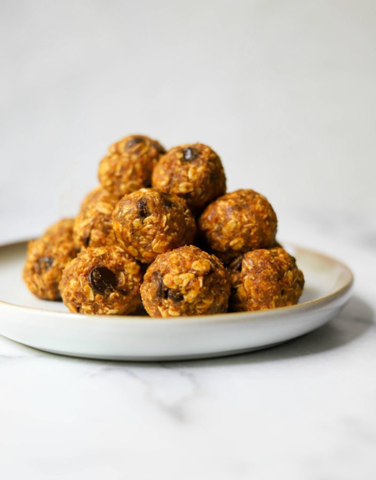 Pumpkin cookie dough bites