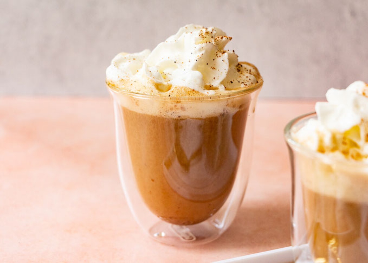 Skinny pumpkin spice latte in a cup