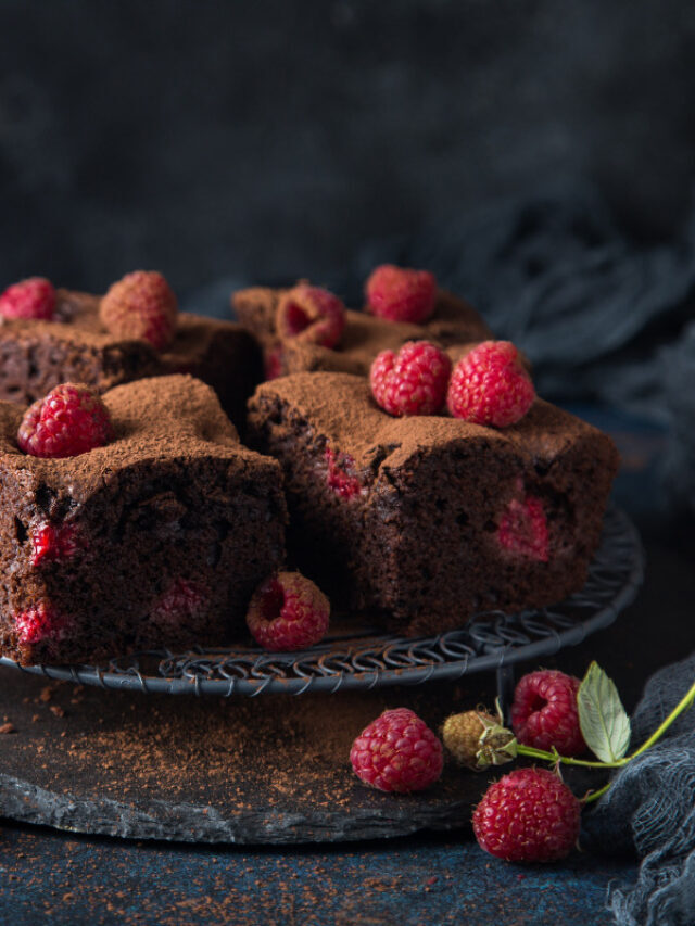 28 Healthy Brownie Recipes You Need to Try