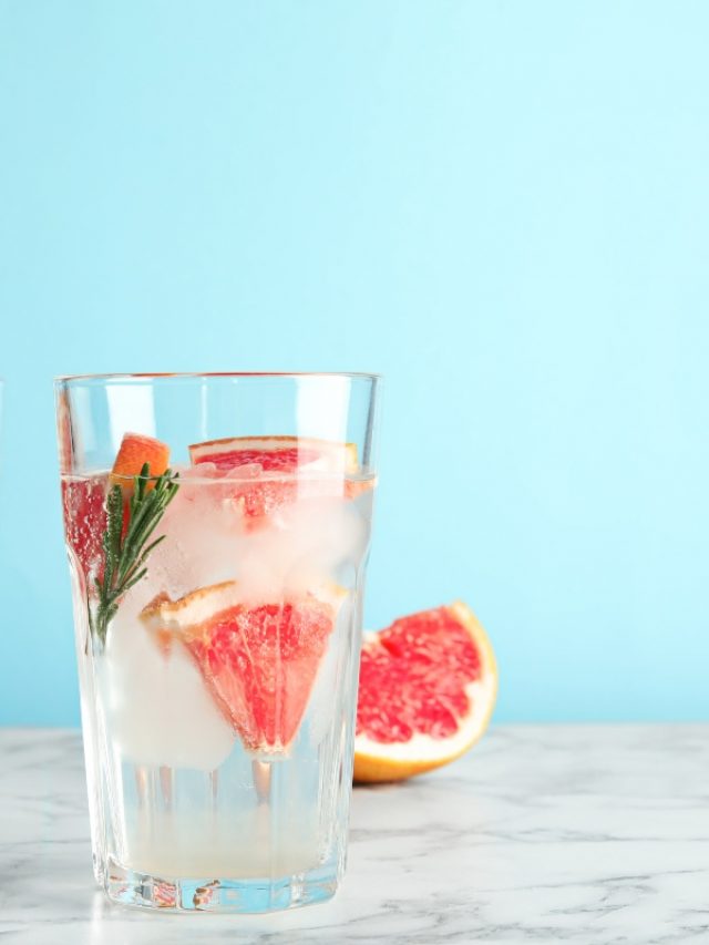 cropped-Glasses-of-infused-water-with-grapefruit-slices.jpg