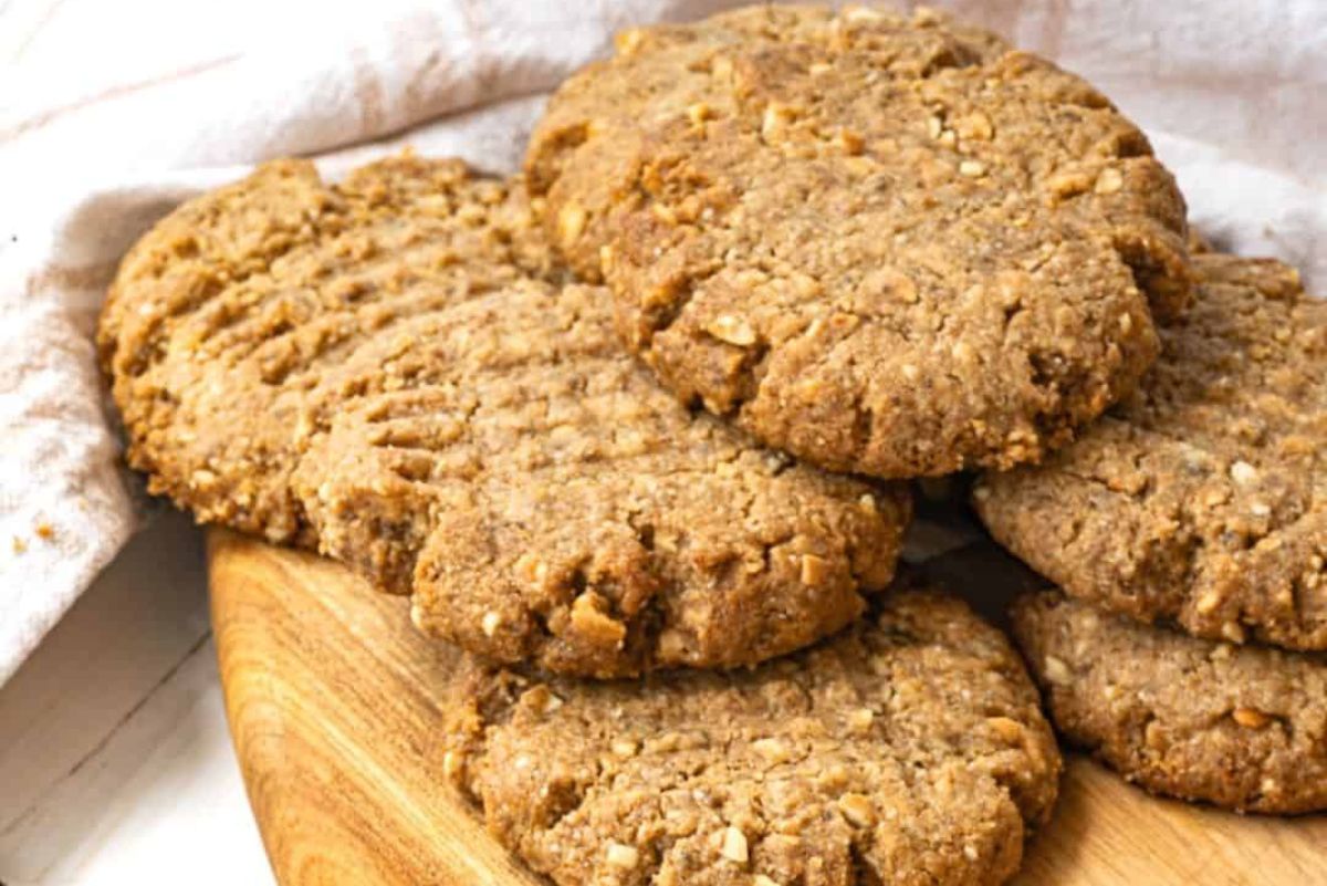 Keto vegan peanut butter cookies