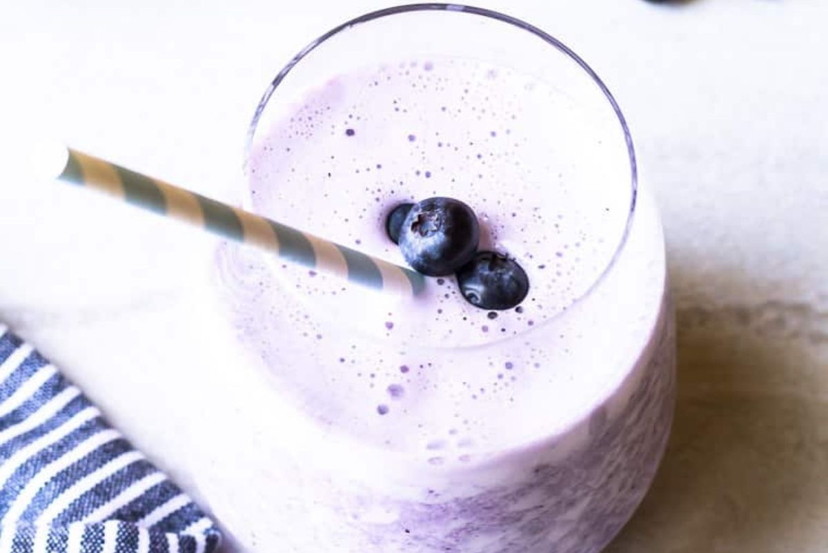 Glass of keto blueberry smoothie