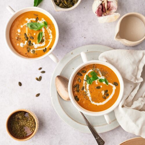 Butternut squash soup in 2 bowls