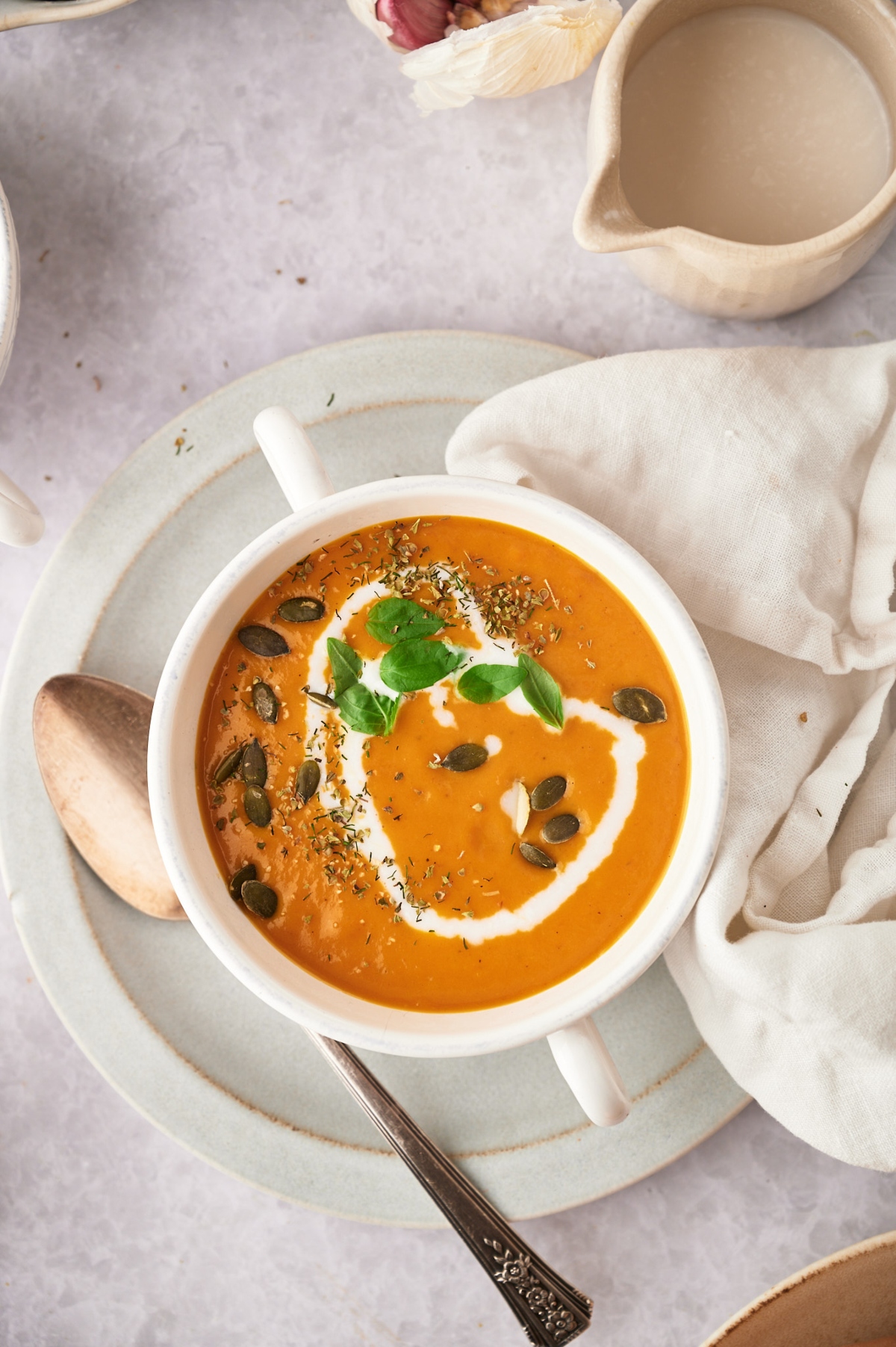 The Easiest Low Carb Butternut Squash Soup