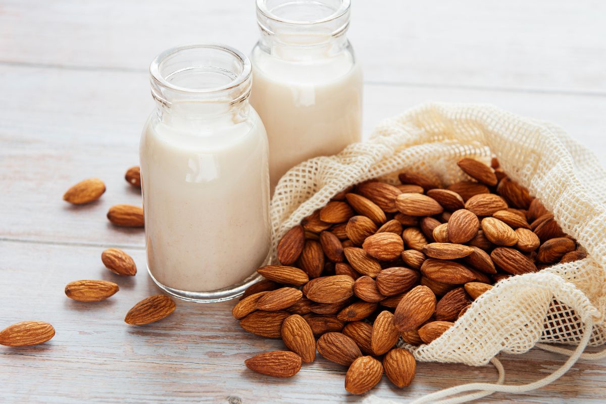 Almond milk and almonds