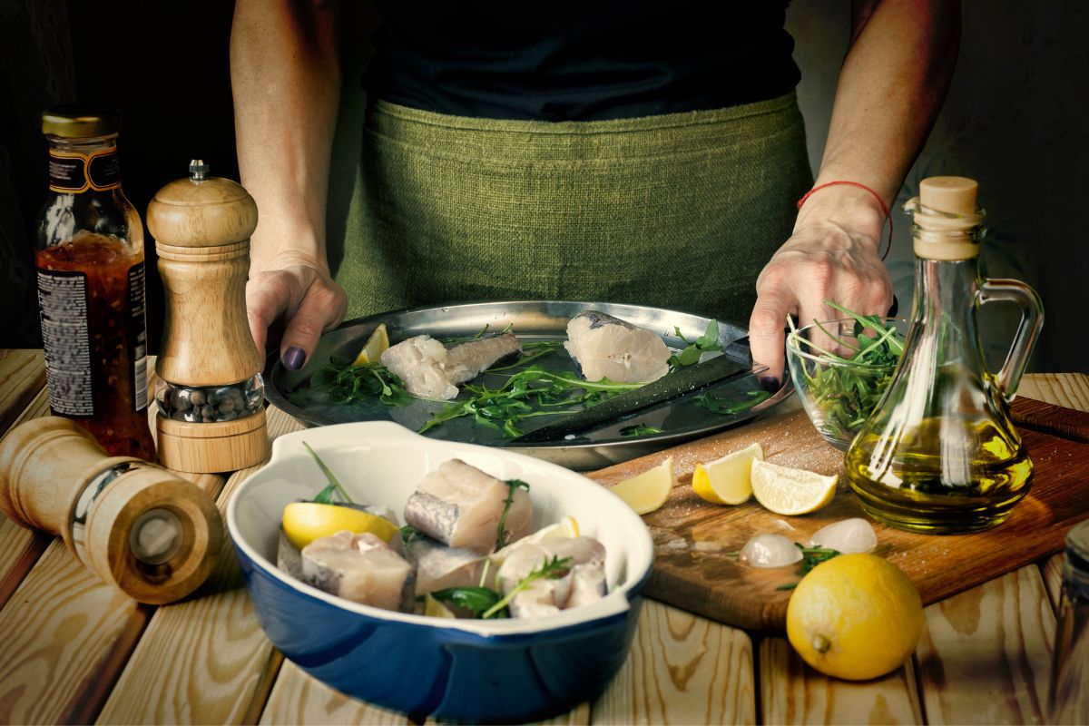 Preparing tinned fish