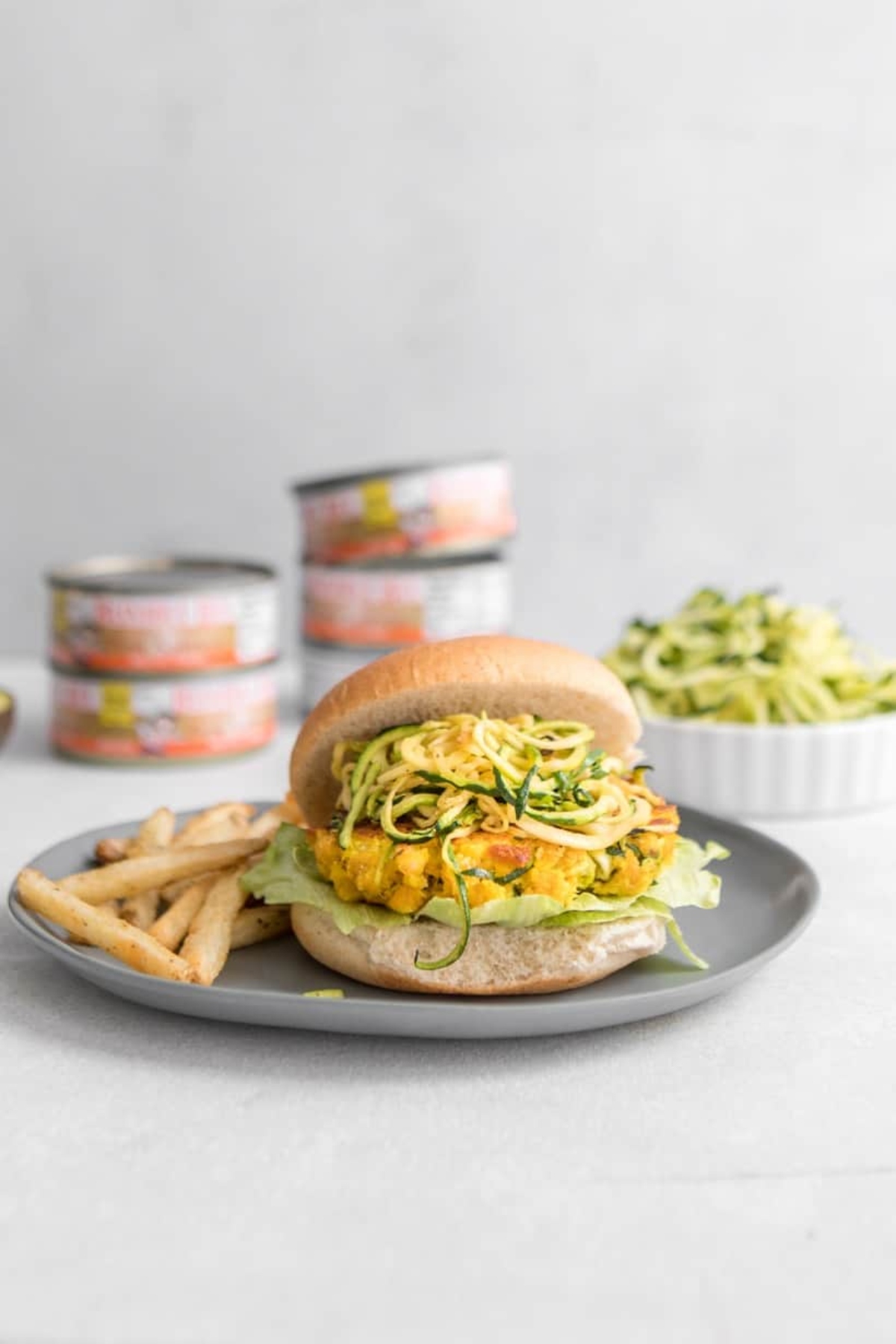 Zucchini salmon burgers