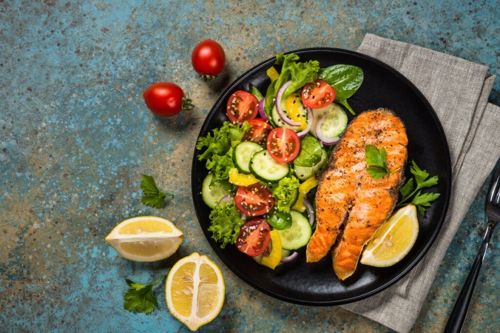 Grilled Salmon with Vegetables