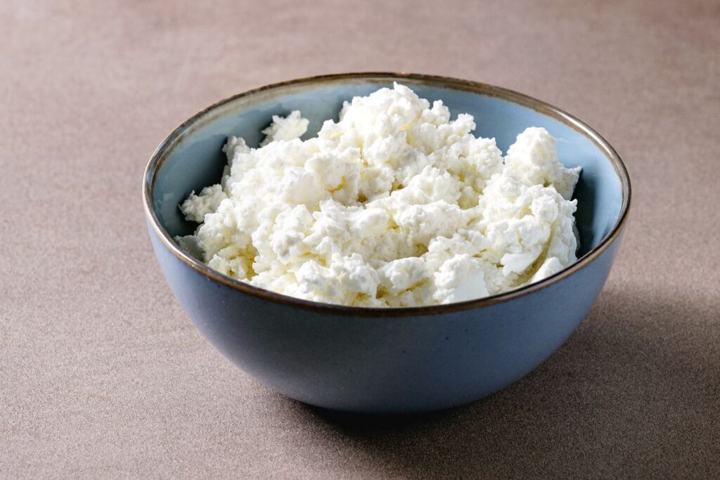 Bowl of cottage cheese