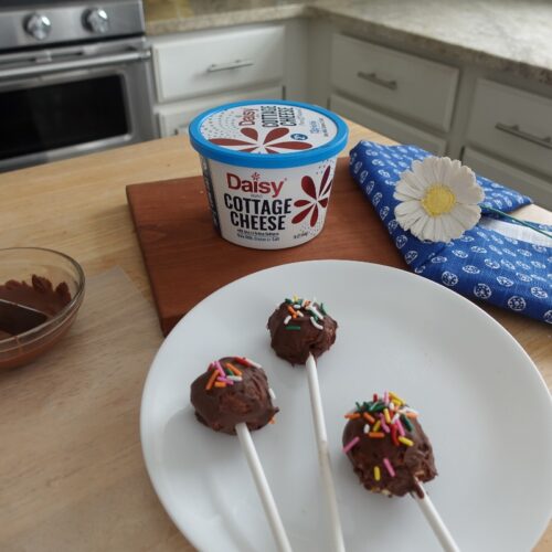 Daisy Cottage Cheese and Cheese Cake Pops